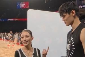 身材气质绝了!郎朗的妻子吉娜来到NBA中国赛现场 和曾凡博互动!